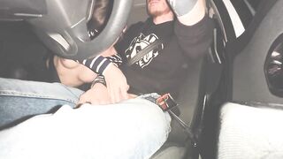 Sucking Until I Cum While I Drive